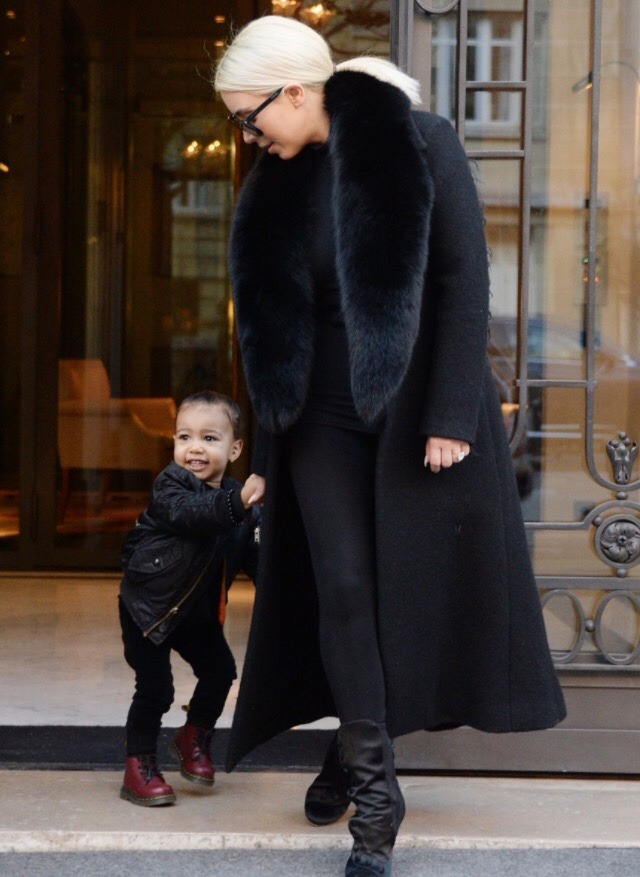 uh-huh-hunnii:beautifull  need red dms.. yes im swag jacking a baby