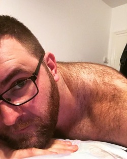 drew-bear84:Fighting with the duvet to get the cover on is a hundred times more difficult the day after a mental gym workout… #selfie #doms #duvet #bedtimeselfie #bedtimebear #bear #gay #beard #hairy #hairygay #scruff