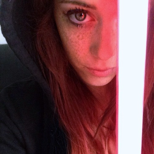 chadsuicide:  Trying to be all serious….  #maythe4th #starwars #suicidegirls