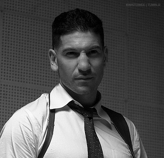 JON BERNTHAL as DET. JOE TEAGUE | MOB CITY (2013) #jonbernthaledit#jon bernthal#noiredit#noir detective#userbbelcher#chewieblog#userstream#userthing#tvseriessource#dailytvsource#cinemapix#dilfsource#joe teague#mob city#my*gifs#shoulder holster #hes a handsome dude #tough-as-nails sweetheart #this is such a great look