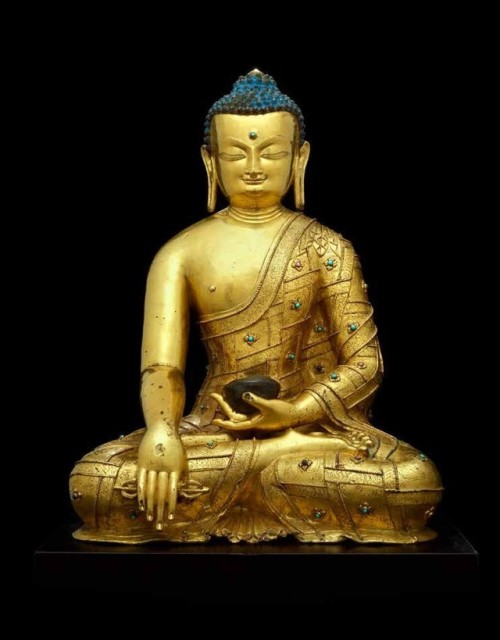 Akshobhya sculpture from Tibet. 