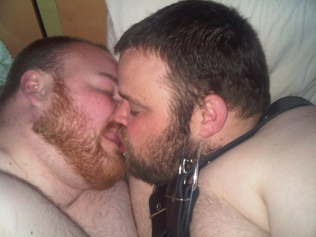 truckerbearjackie:  2 chubby boys having fun 