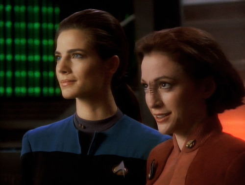 kiranxrys:Kira Nerys &amp; Jadzia Dax in DS9 Seasons 1-6