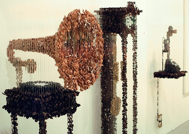 unicorn-meat-is-too-mainstream:  Sculptures Made of Thousands of sewing Buttons by