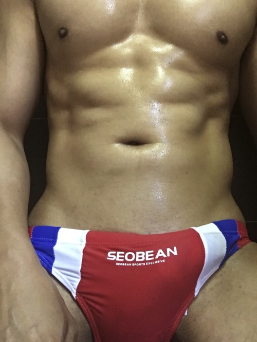 youngfitcam:Ordered by #brandoncris . Thx for playing my body