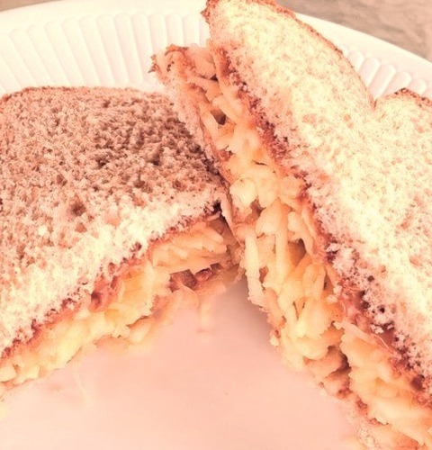 Peanut Butter And Apple Sandwich - Sandwich