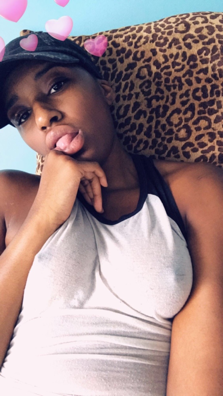 uhohnova:  I’m such a homebody..