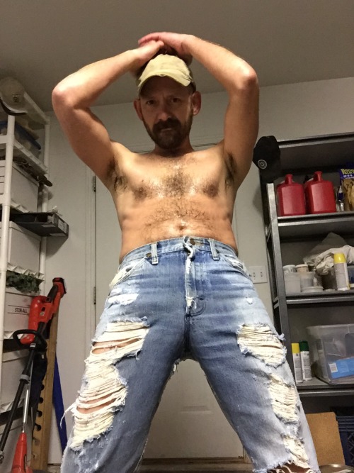 Porn stacheman76:  Torn jeans  Such a fucking photos