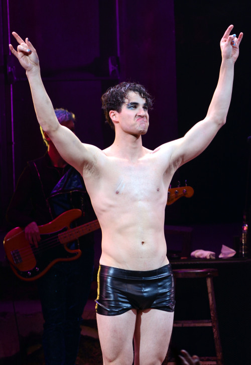 darrencriss-news-blog:[UHQ] Darren Criss onstage during his debut curtain call for ‘Hedwig and the A