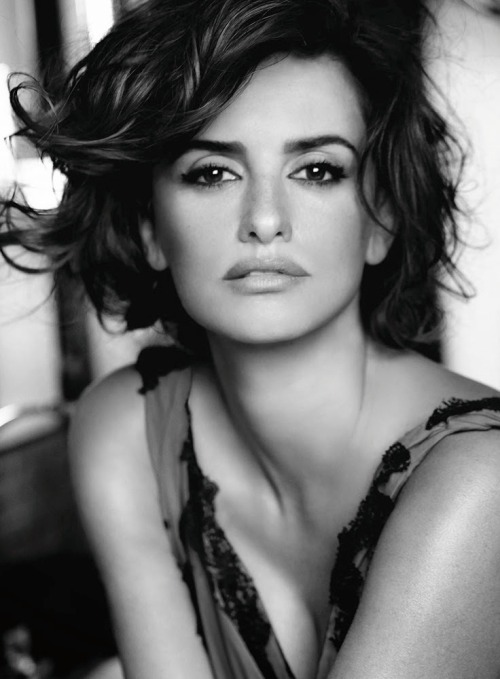 bboygentleman: forthosewhocravefashion: Penelope Cruz by Mario Testino for Allure January 2014 http: