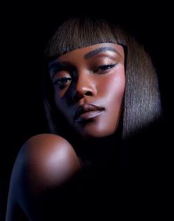 thebeautymodel:Riley Montana for MAC Cosmetics’