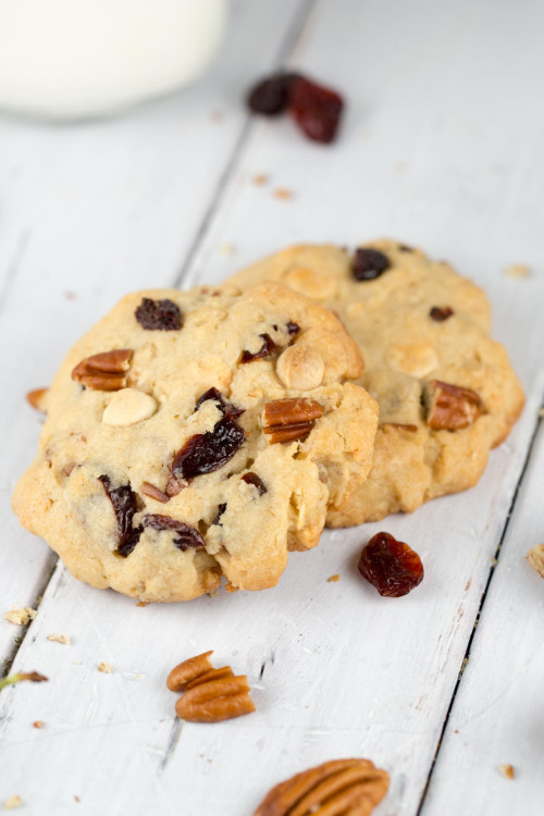 White Chocolate Cherry Pecan Cookies