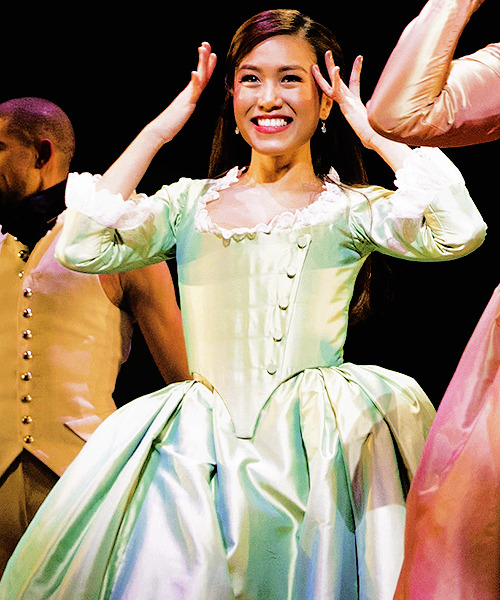 briarosie:Rachelle Ann Go as Elizabeth Schuyler in Hamilton, London’s West End 2017.