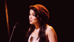 laurelcasfillo:samantha barks - les mis 25th anniversary concert vs. the movie