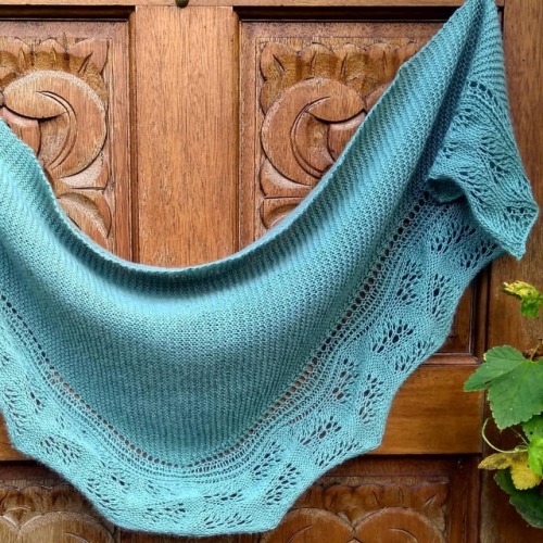 I have just completed this shawl pattern. It is so soft and light! I have put up a test call up on R