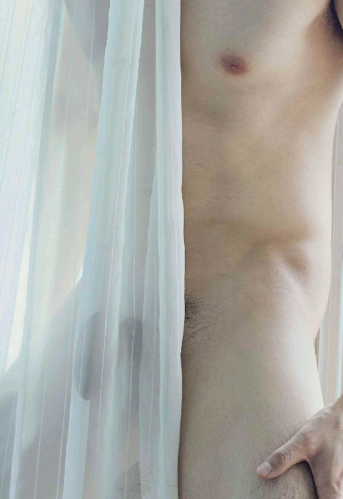 dean-asianhunks:   Bat Tanaphong@9        09/08/18  