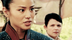 reginaoflocksley:  once upon a time, a man said: “hide your pain, and find strength