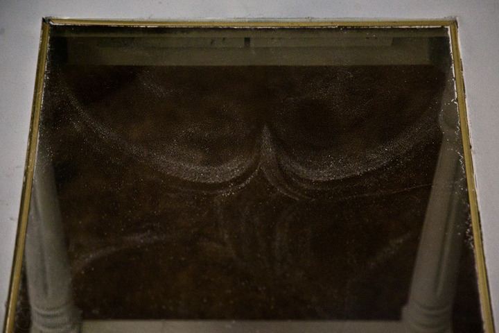 This is what&rsquo;s left when a nude woman covered in flour sits on your glass