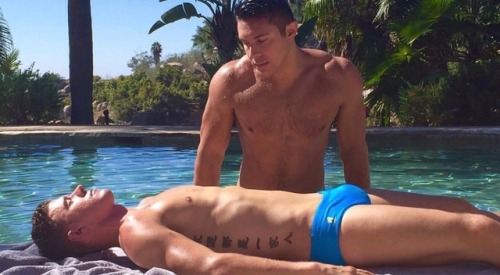 Guys In Speedos