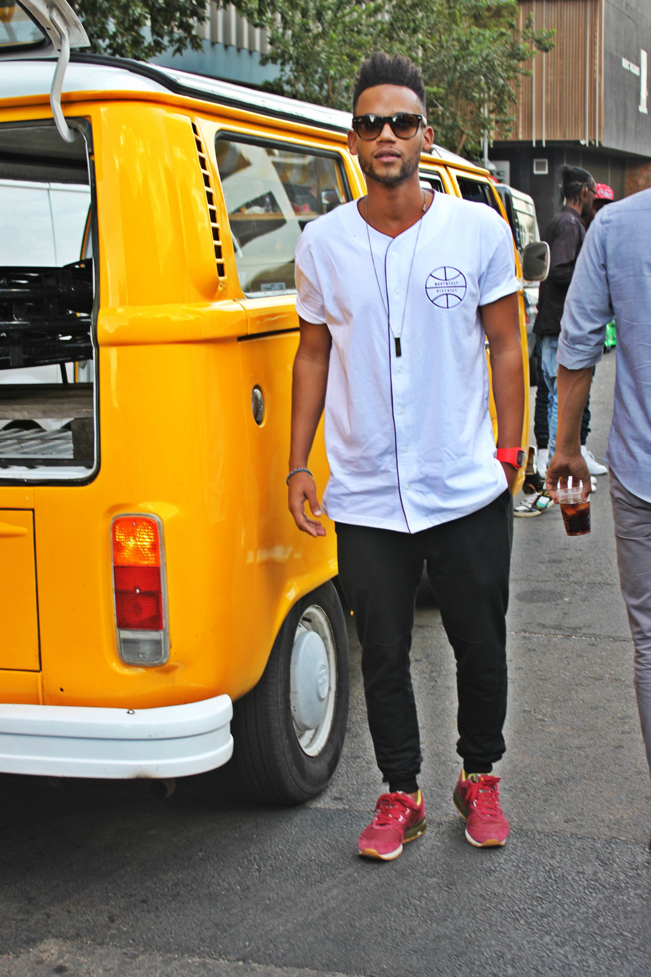 blackfashion:  Johannesburg,  South Africa http://everydaypeoplestories.tumblr.com/