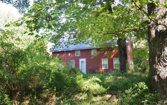$305,000/3 br/1500 sq ft Built in 1790 Caterbury, CT