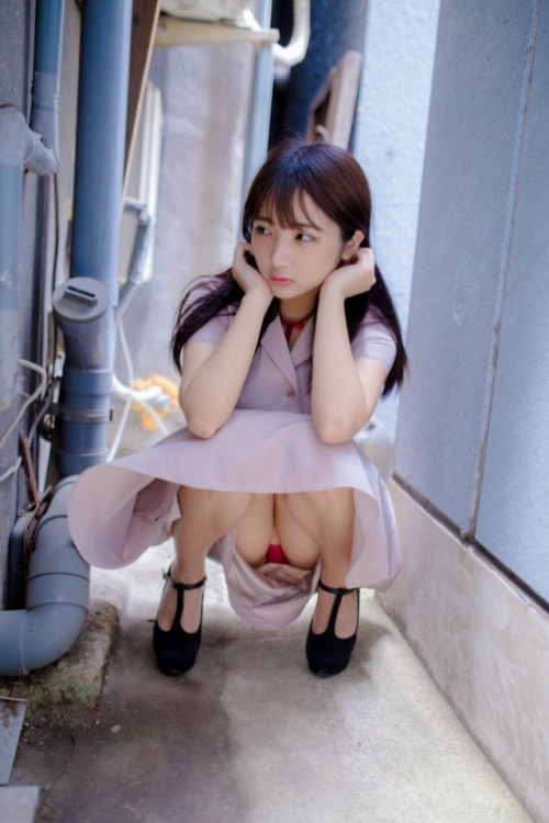 chaosdiversity:水沢柚乃さんのツイート: “路地裏… ”