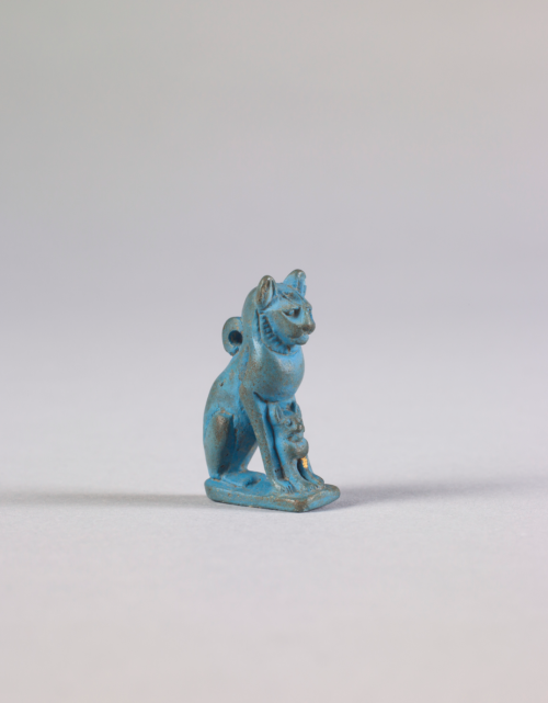 Cat with Kitten, Ancient Egypt, 1069–664 BCESaint Louis Art MuseumProvenance: ? - donated by J. Lion