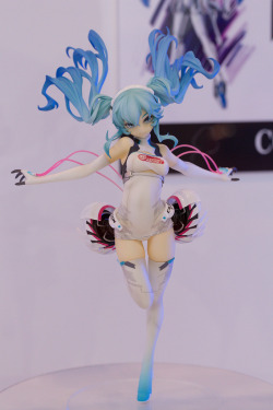 ohnoraptors:  Wonder Festival 2014 Summer[Corporate