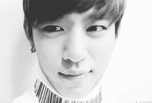 d-aehyuns:  { 7 / ∞ } moments when …jung… da..e.h.y….u.n… n… o….p..e….. 
