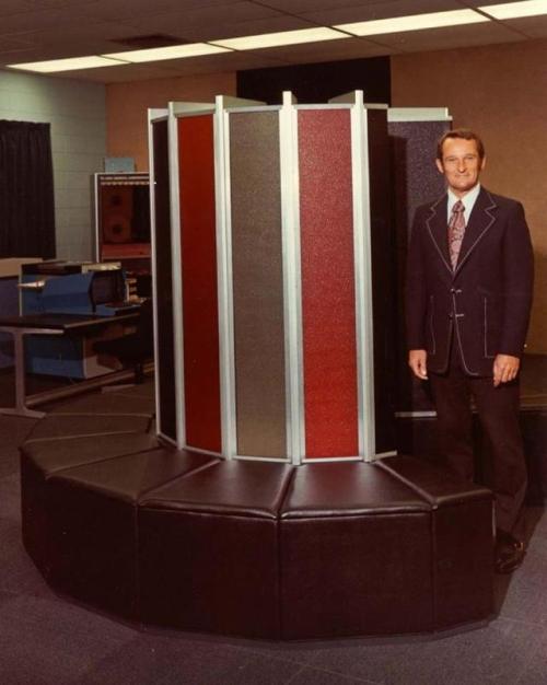 Cray-1 supercomputer, 1976
