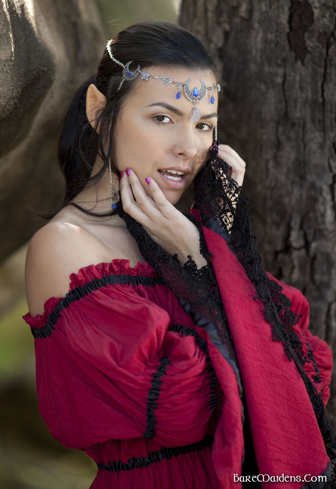 baremaidens:  Danica, a mischievous elf has sex on her mind.  From the series “Wood