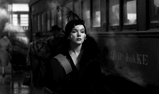 jessica-pare:  Marilyn Monroe in Some Like It Hot (1959)