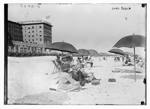 onceuponatown:Long Beach, Long Island. New York. Between ca. 1900 - 1915. 