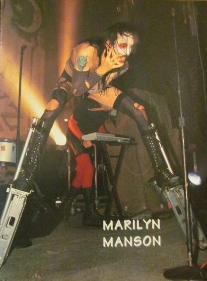 Marilyn Manson: Auge y Caída de un Anticristo Americano". El libro definitivo de la banda (y artista) en castellano.  - Página 2 Tumblr_o9k8okEF9a1vrl5oco1_500