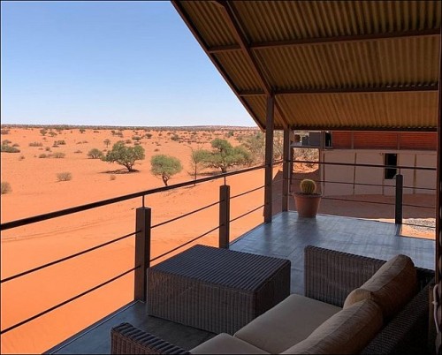 When You Visit The Southern Kalahari, The Word "Bagatelle" Might Possibly Be Interpreted As A Little
