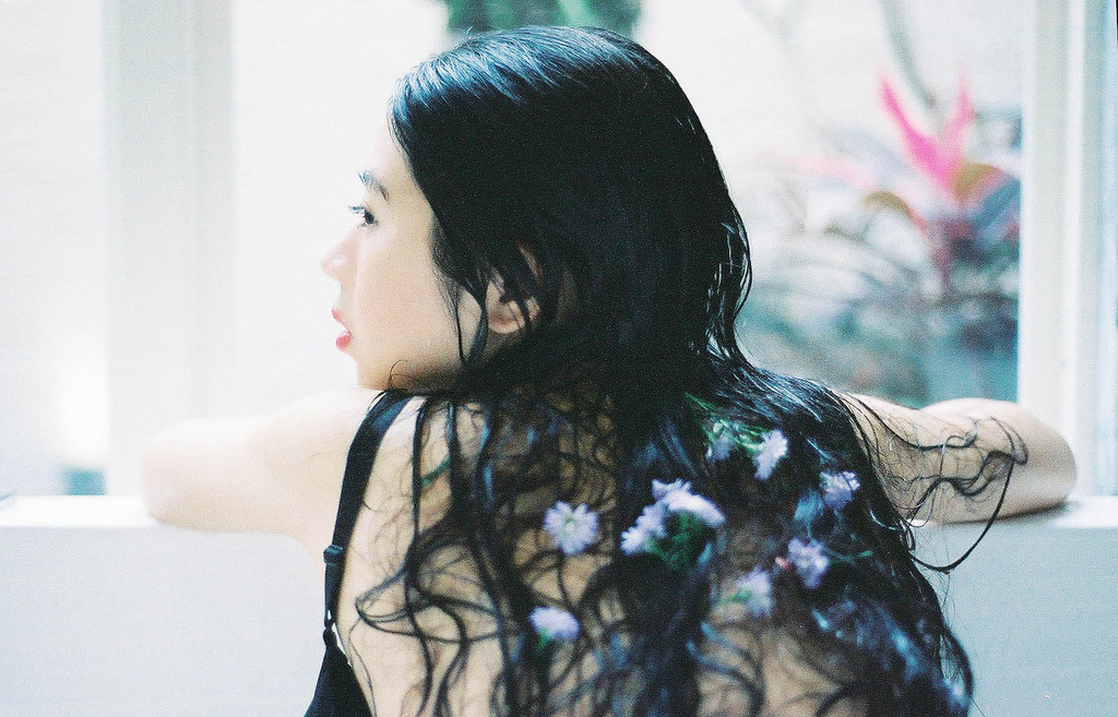 sad-plath:  F1000005 (by JAN CHING HONG) 