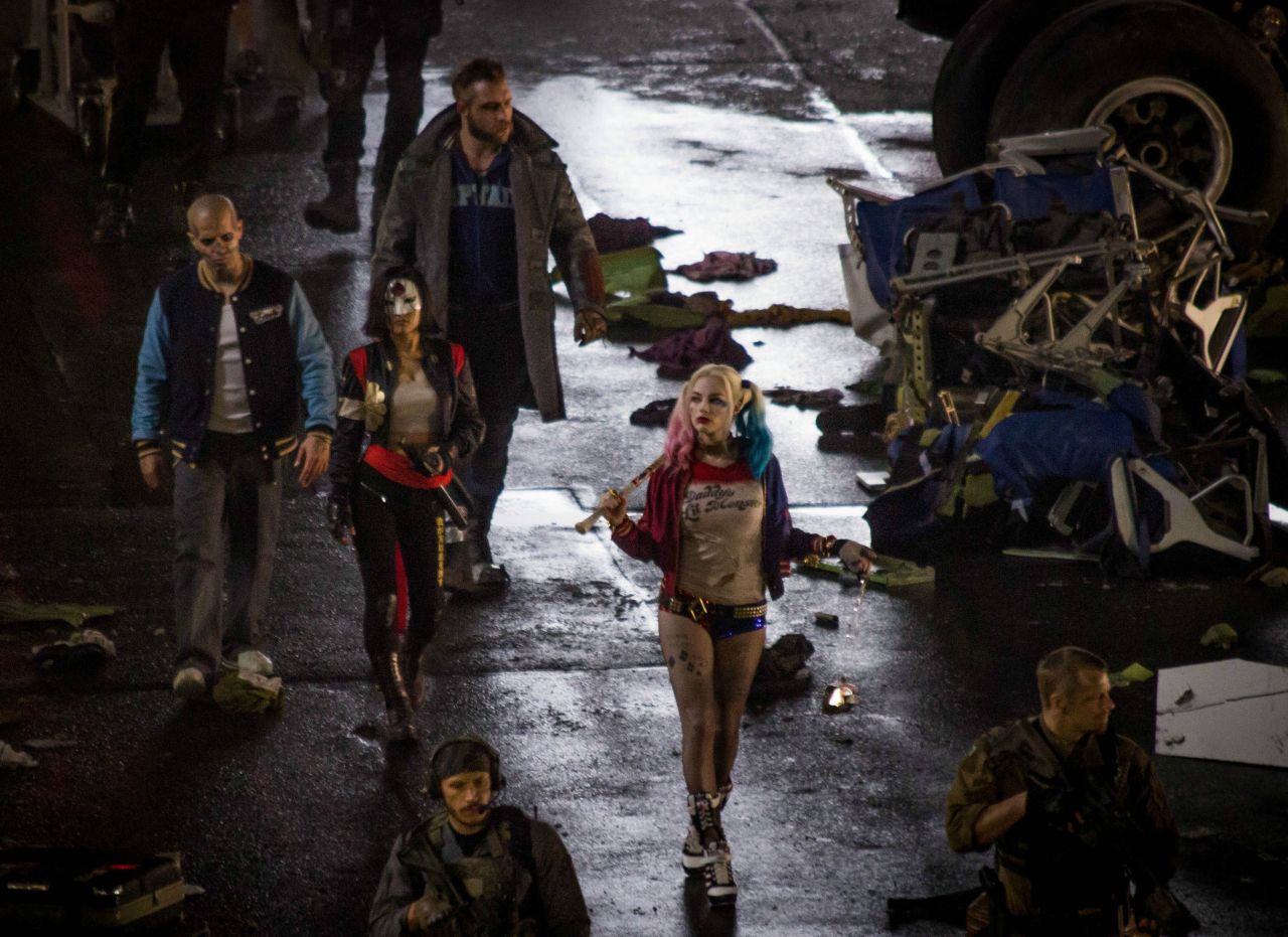 dccunews:  more suicide squad set pics