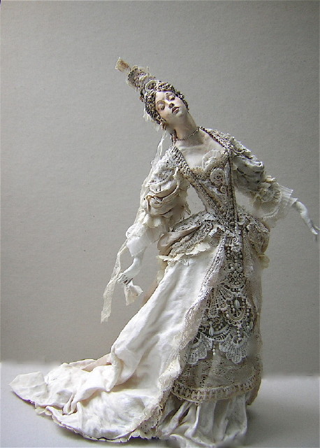 Statuette of 17th century french actress Marie Champmesle (1642-1698) by Jean-Noël Lavesvre