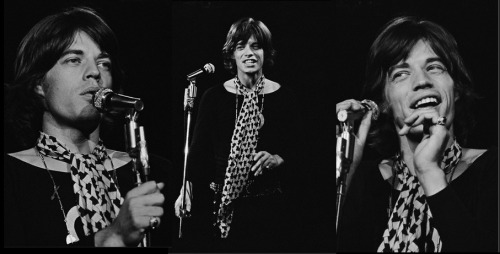 Porn photo sticky-fingers-by-the-stones:  Mick Jagger,