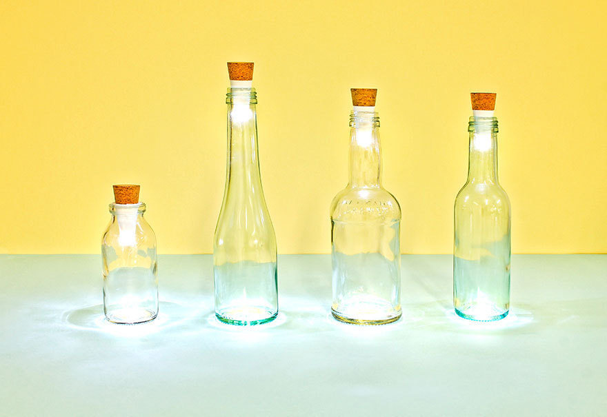 jenniferstolzer:  beben-eleben:  Turn Old Bottles Into Lamps With Rechargeable LED