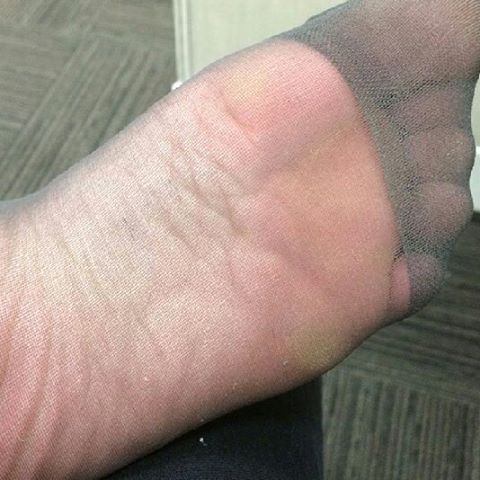 You guys know what I want to do @littlefeet45 ,#pantyhosefetish ,#pantyhose ,#ticklefetish ,#tickle
