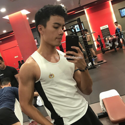 hotasianexposed: SG home boy, like to publicly showing off his body and of course his long and thick