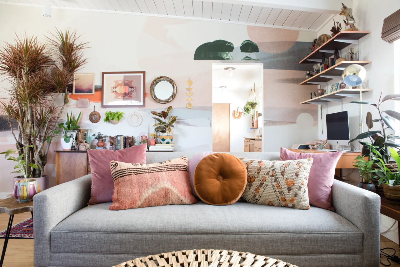 thenordroom:  Bohemian home in Los   Angeles | photos by Jessica Isaac  THENORDROOM.COM