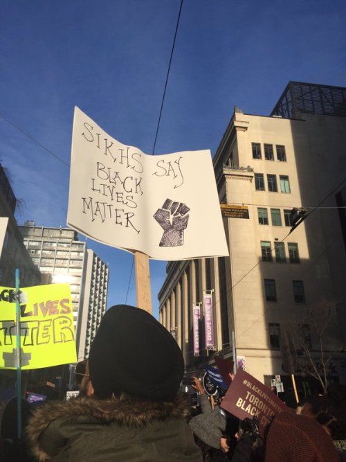 ja-ll: allthecanadianpolitics: Black Lives Matter Toronto Protest at the Toronto Police HQ. March 26