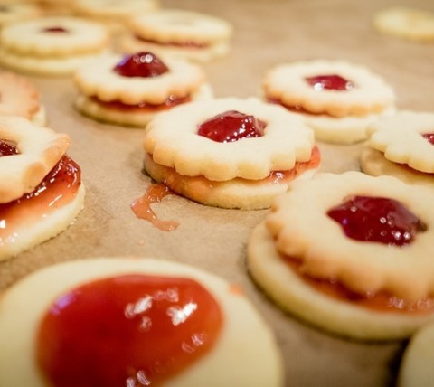 Cherry Linzer Cookies Recipe
