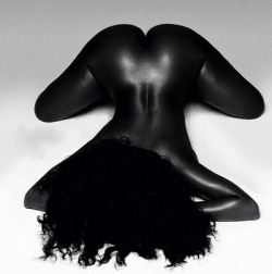 bigclitblackwomen:  The universe is her child…#darkgoddess