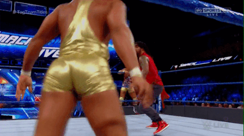 wrestlingsexriot:  jason smacking his ass tho