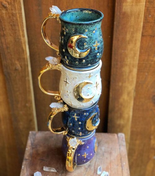 sosuperawesome:Moon Crystal MugsLa Le Pottery on EtsySee our #Etsy or #Mugs tags