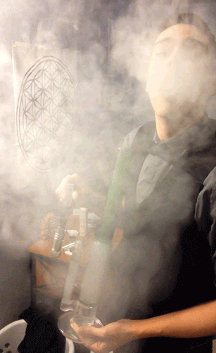 420masterrace:  Bow ties and Dab clouds