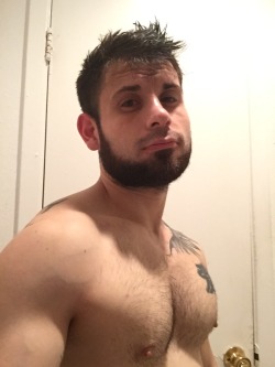 pedroxxvm:  Scruffy as fuck.